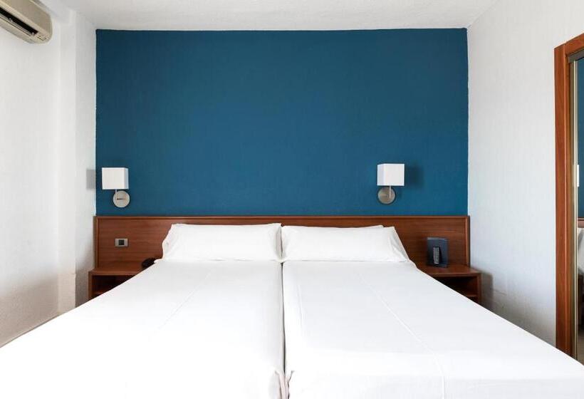 בית מלון כפרי Catalonia Punta del Rey