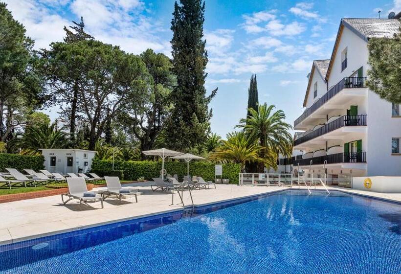 Отель Catalonia Reina Victoria