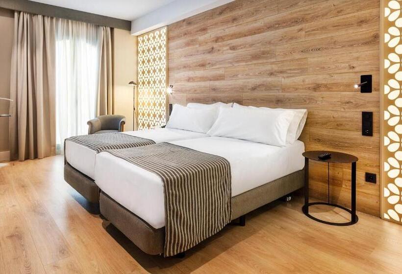 酒店 Catalonia Santa Justa