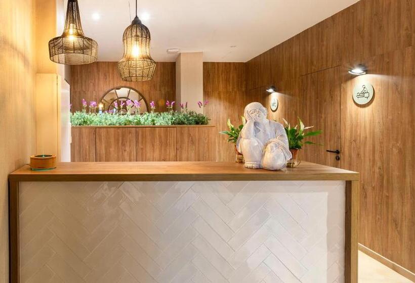 酒店 Catalonia Santa Justa