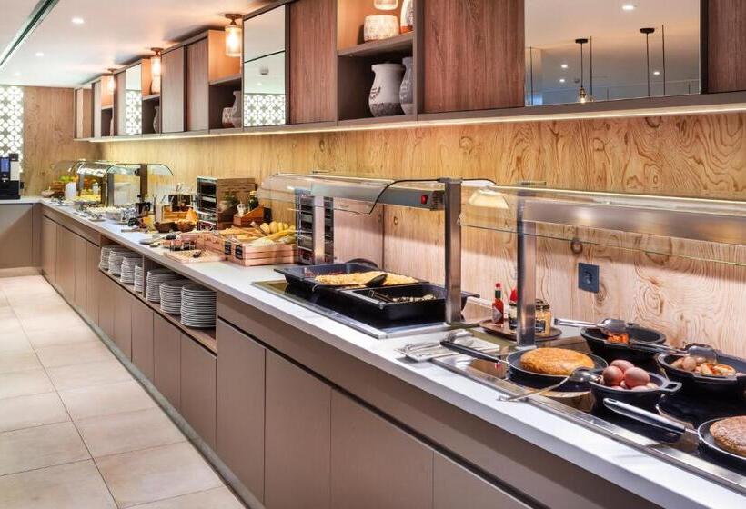 酒店 Catalonia Santa Justa