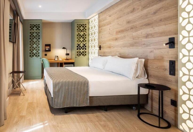 酒店 Catalonia Santa Justa