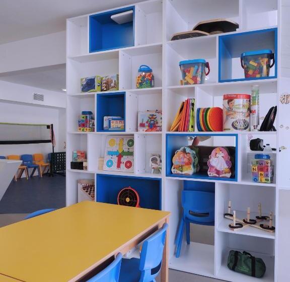 ホテル Cesar Augustus