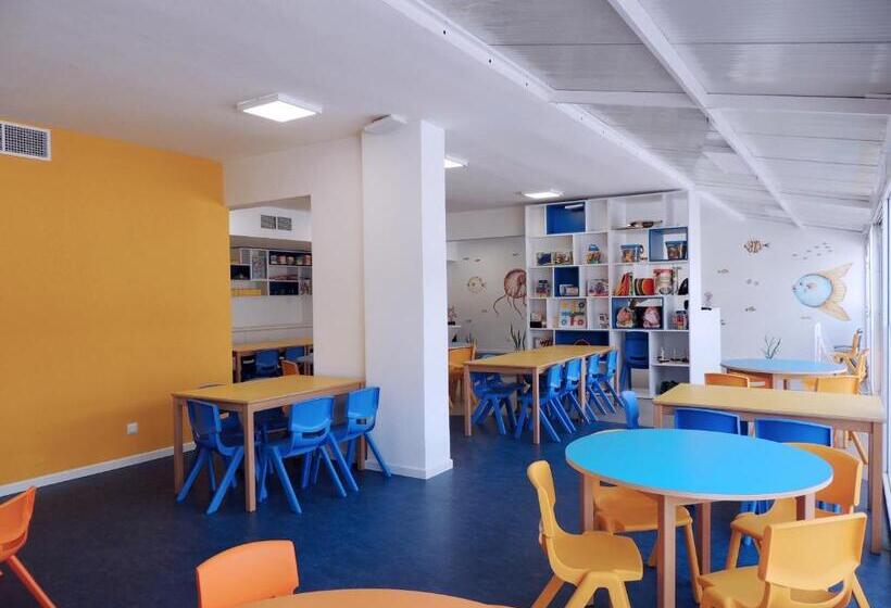 ホテル Cesar Augustus