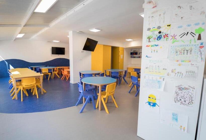 ホテル Cesar Augustus