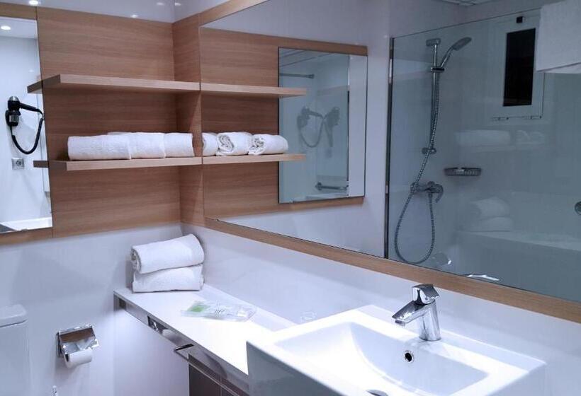 ホテル Cesar Augustus