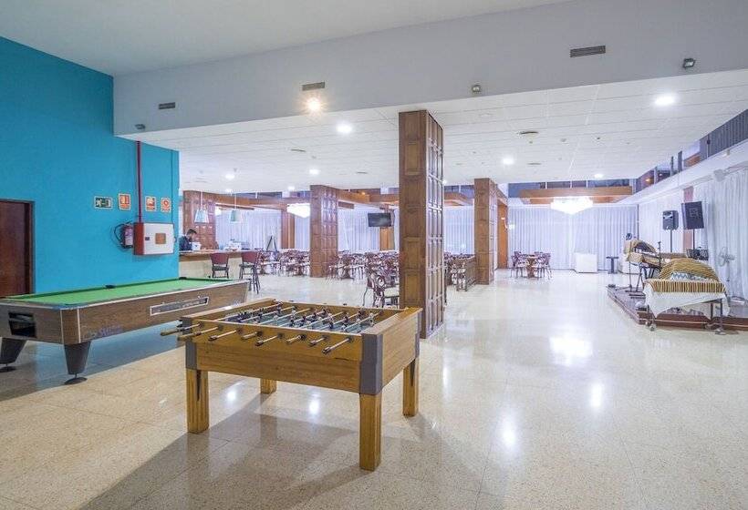 ホテル Checkin Concordia Playa