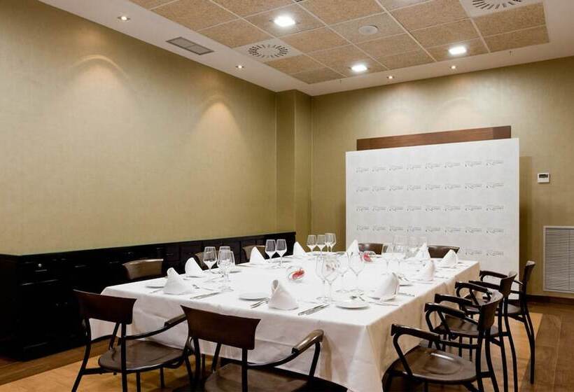 ホテル Ciudad De Alcaniz