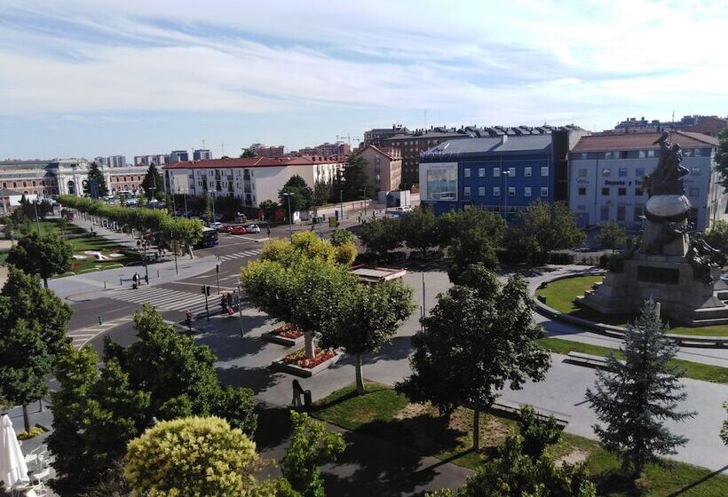 فندق Colon Plaza