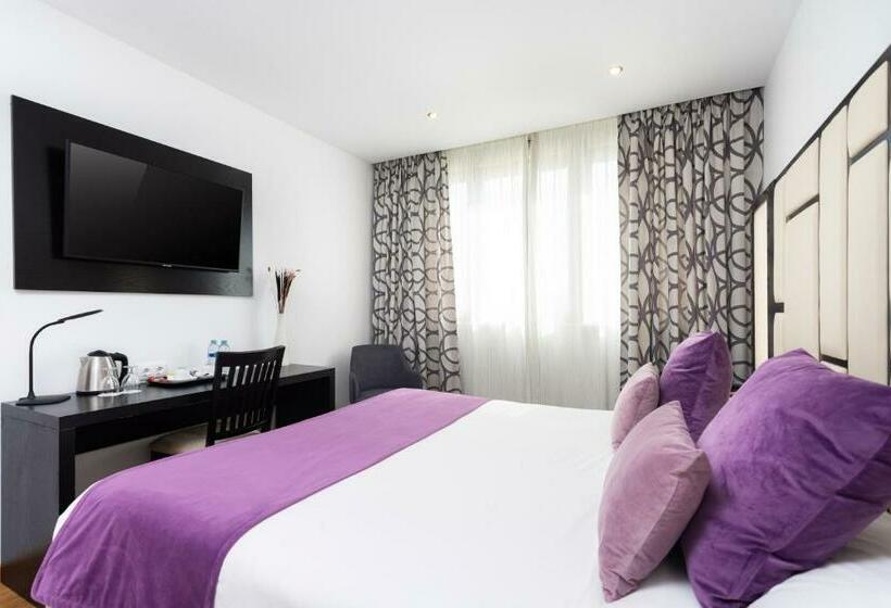 ホテル Colon Rambla