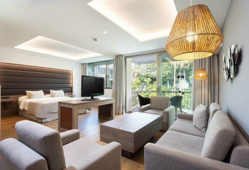 ホテル Colon Rambla