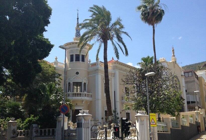 ホテル Colon Rambla