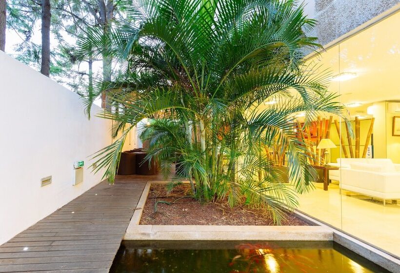 ホテル Colon Rambla