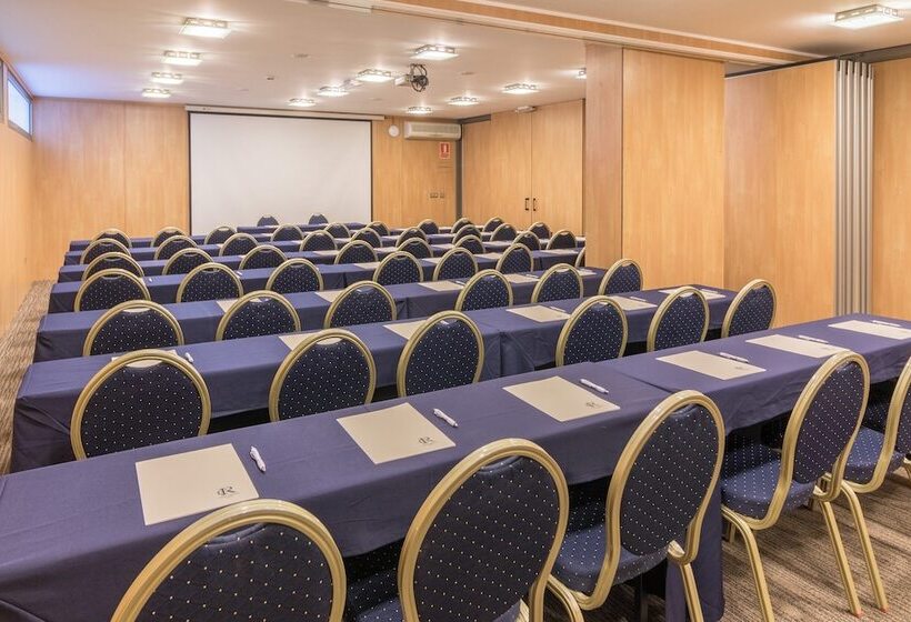 ホテル Colon Rambla