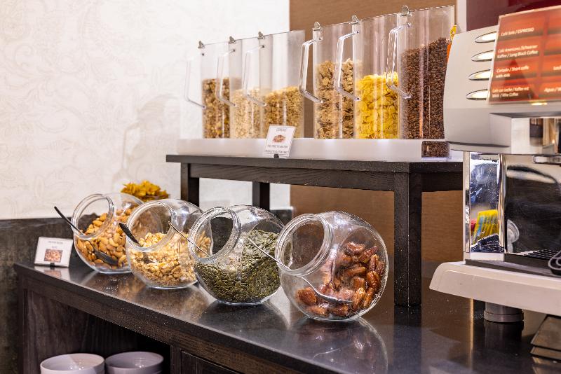 ホテル Colon Rambla