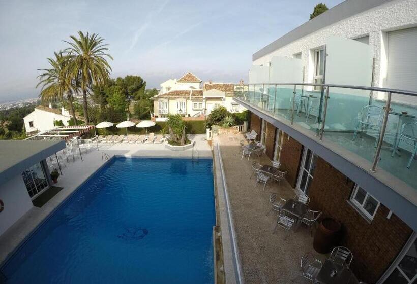 Отель Complejo Los Rosales