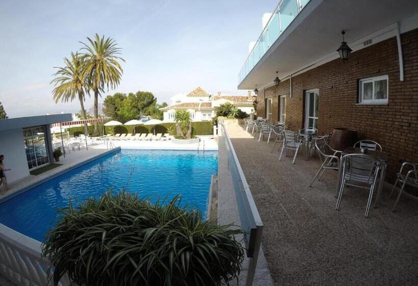 Отель Complejo Los Rosales