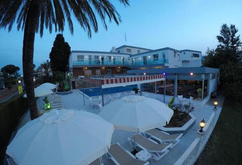 Отель Complejo Los Rosales