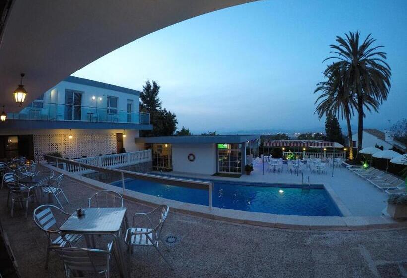 فندق Complejo Los Rosales