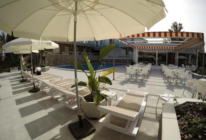 Отель Complejo Los Rosales