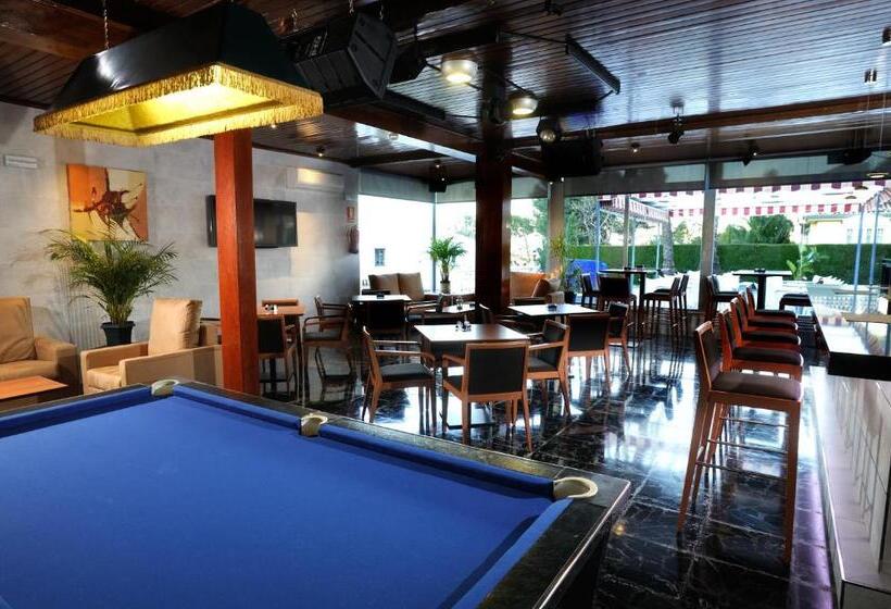 Отель Complejo Los Rosales