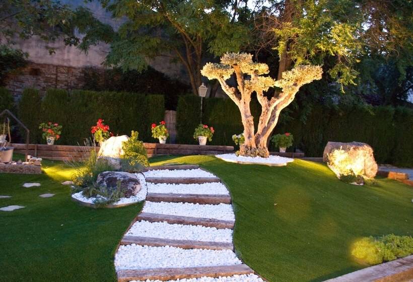 فندق Complejo París