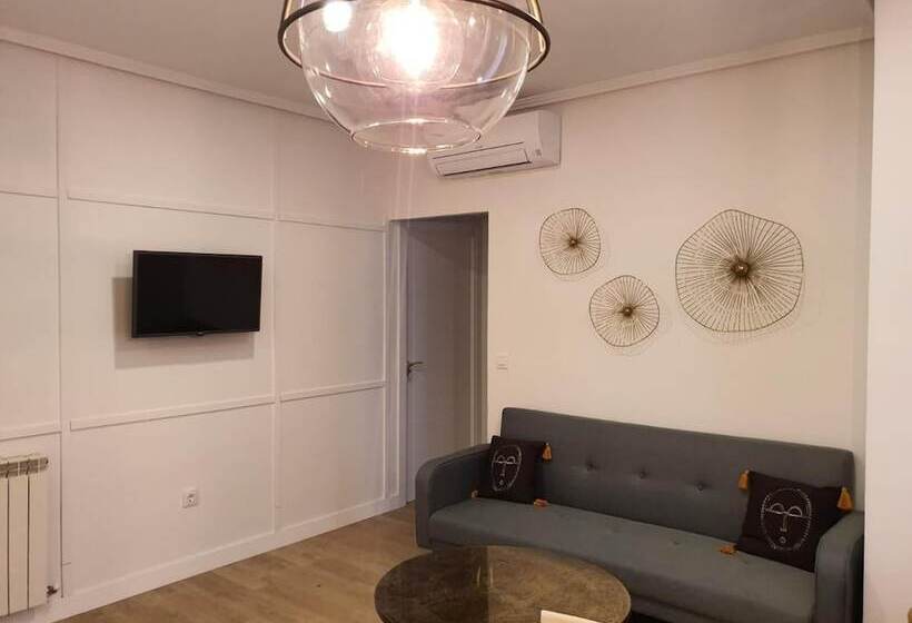 בית מלון כפרי Complejo París