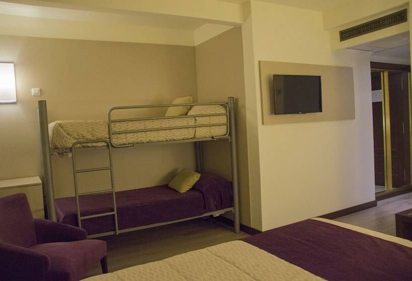 בית מלון כפרי Complejo París