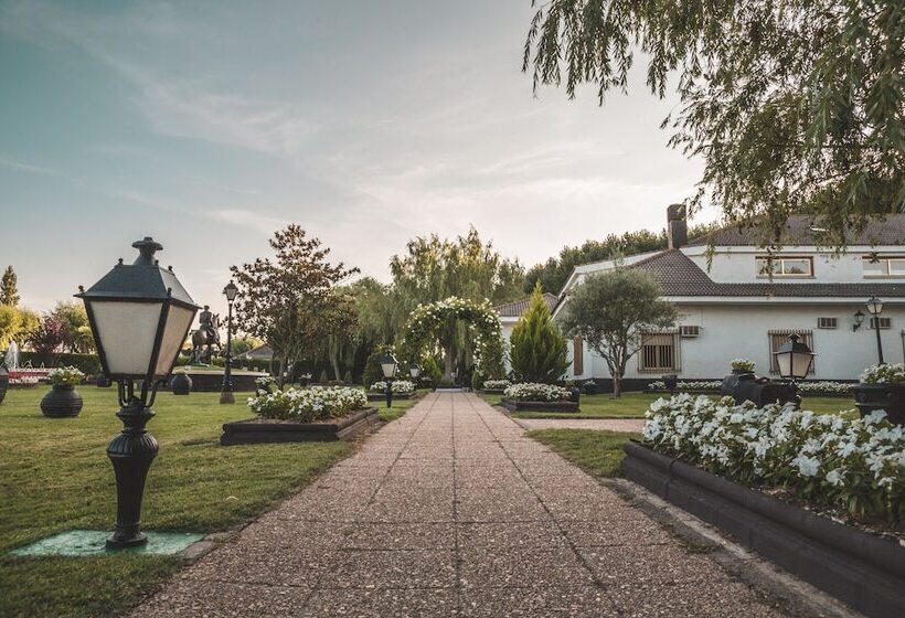 Conde Rodrigo Ii By Eme Hoteles