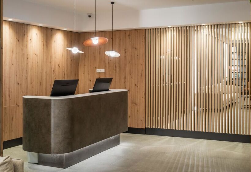 Отель Don Jaime 54