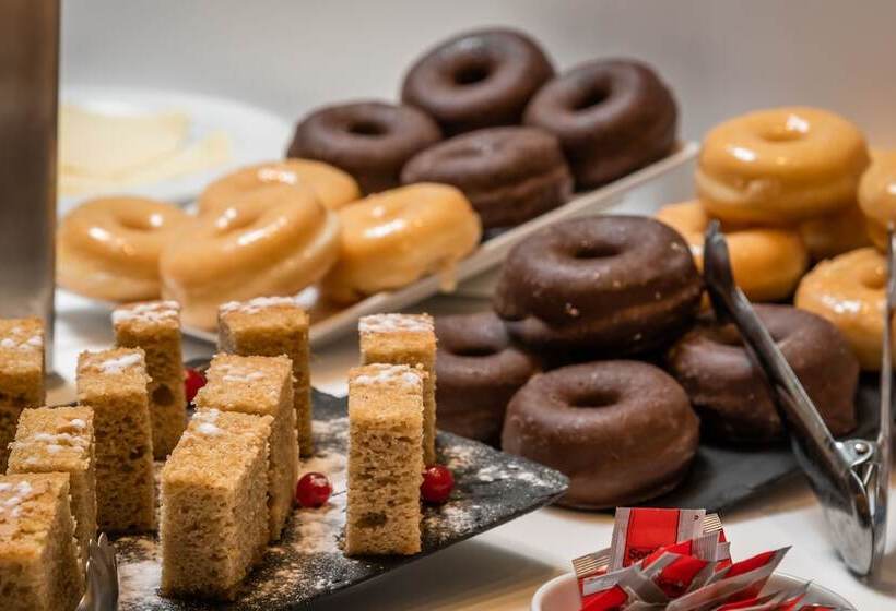 Отель Don Jaime 54