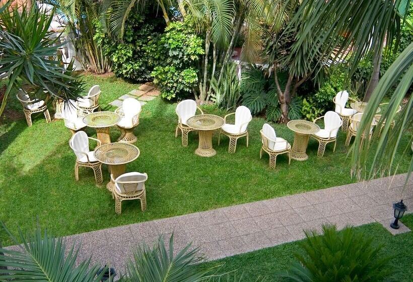 בית מלון כפרי Don Manolito