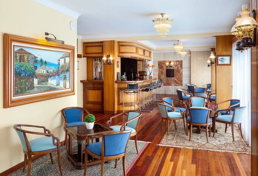 בית מלון כפרי Don Manolito