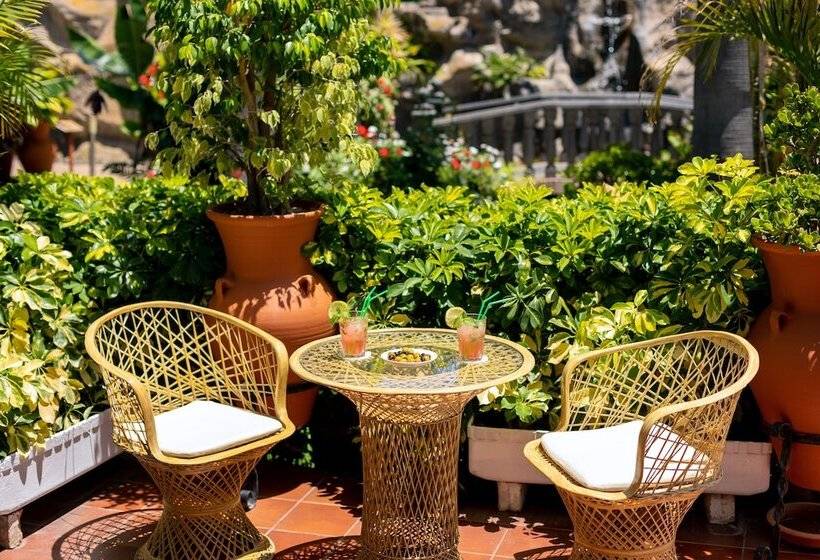 בית מלון כפרי Don Manolito