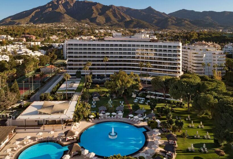 Отель Don Pepe Gran Melia