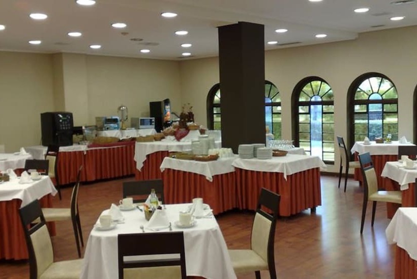 Отель El Aguila