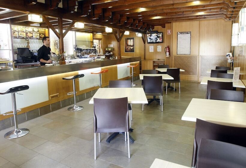 Отель El Aguila