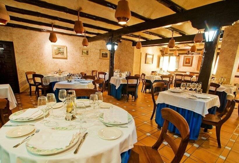 Отель El Aguila