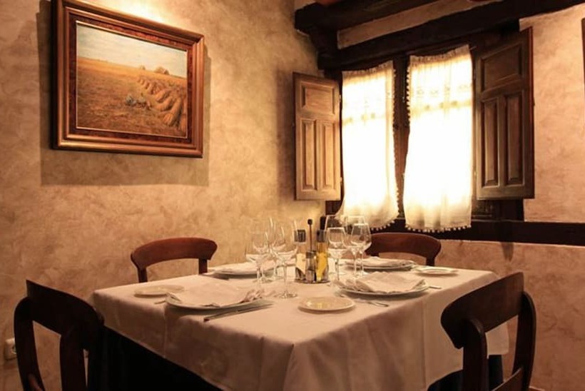 Отель El Aguila