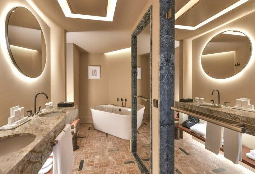 هتل El Fuerte Marbella