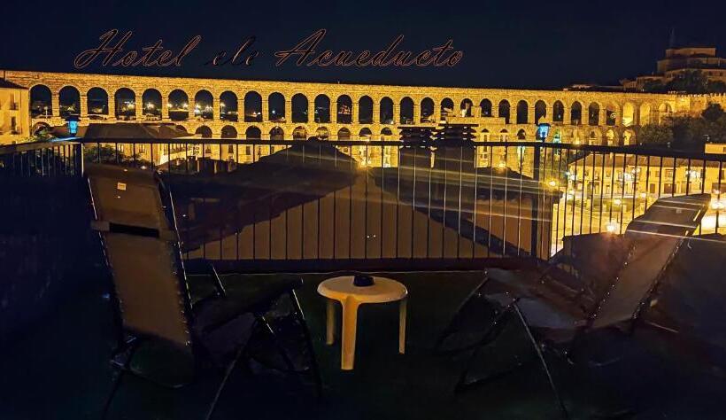 هتل Ele Acueducto