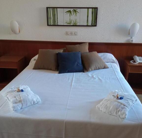 هتل Ele Acueducto