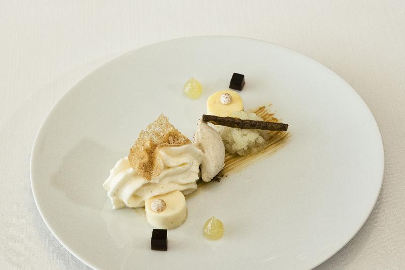 هتل Emporium  Adults Only