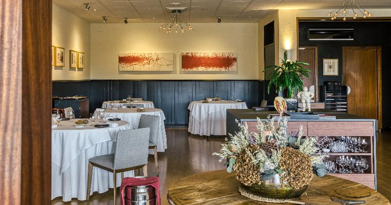 هتل Emporium  Adults Only