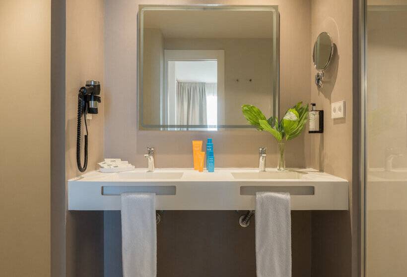 Отель Eurosalou & Spa