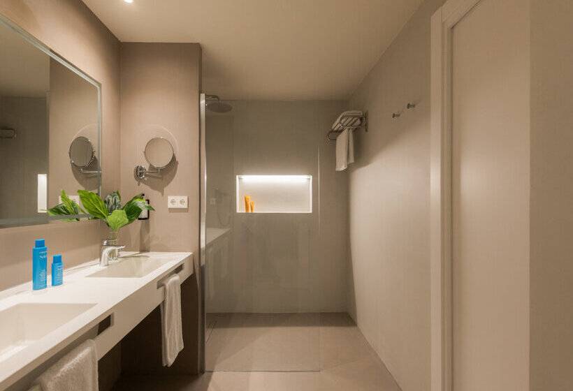 Отель Eurosalou & Spa