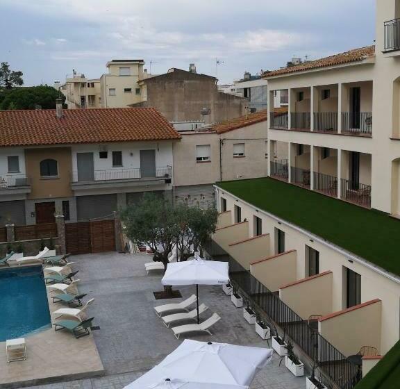 فندق Coral Boutique