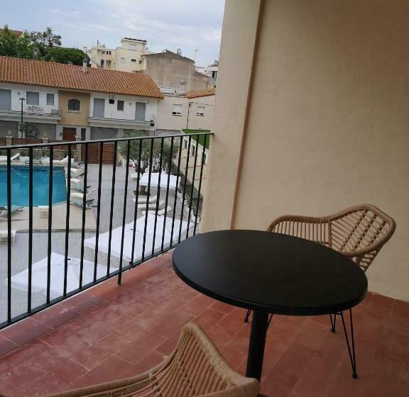 فندق Coral Boutique