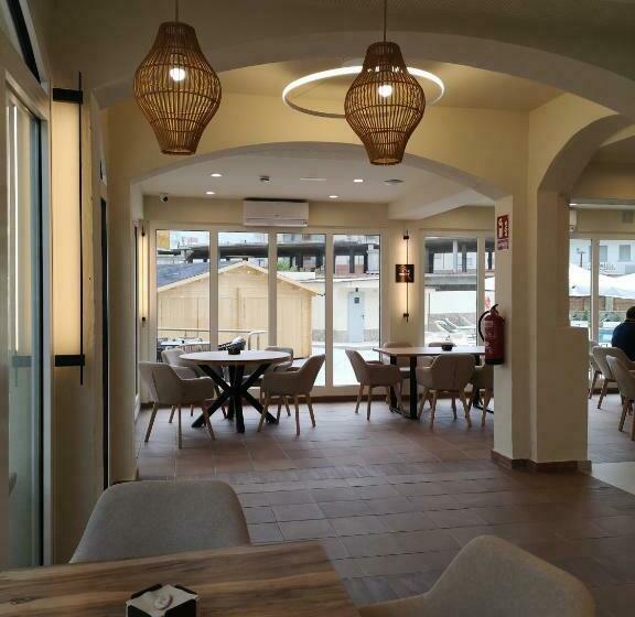 فندق Coral Boutique