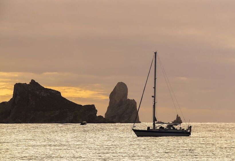 فندق Coral Boutique